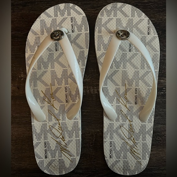 Michael Kors Signature White and Gold Sandals - Picture 1 of 2